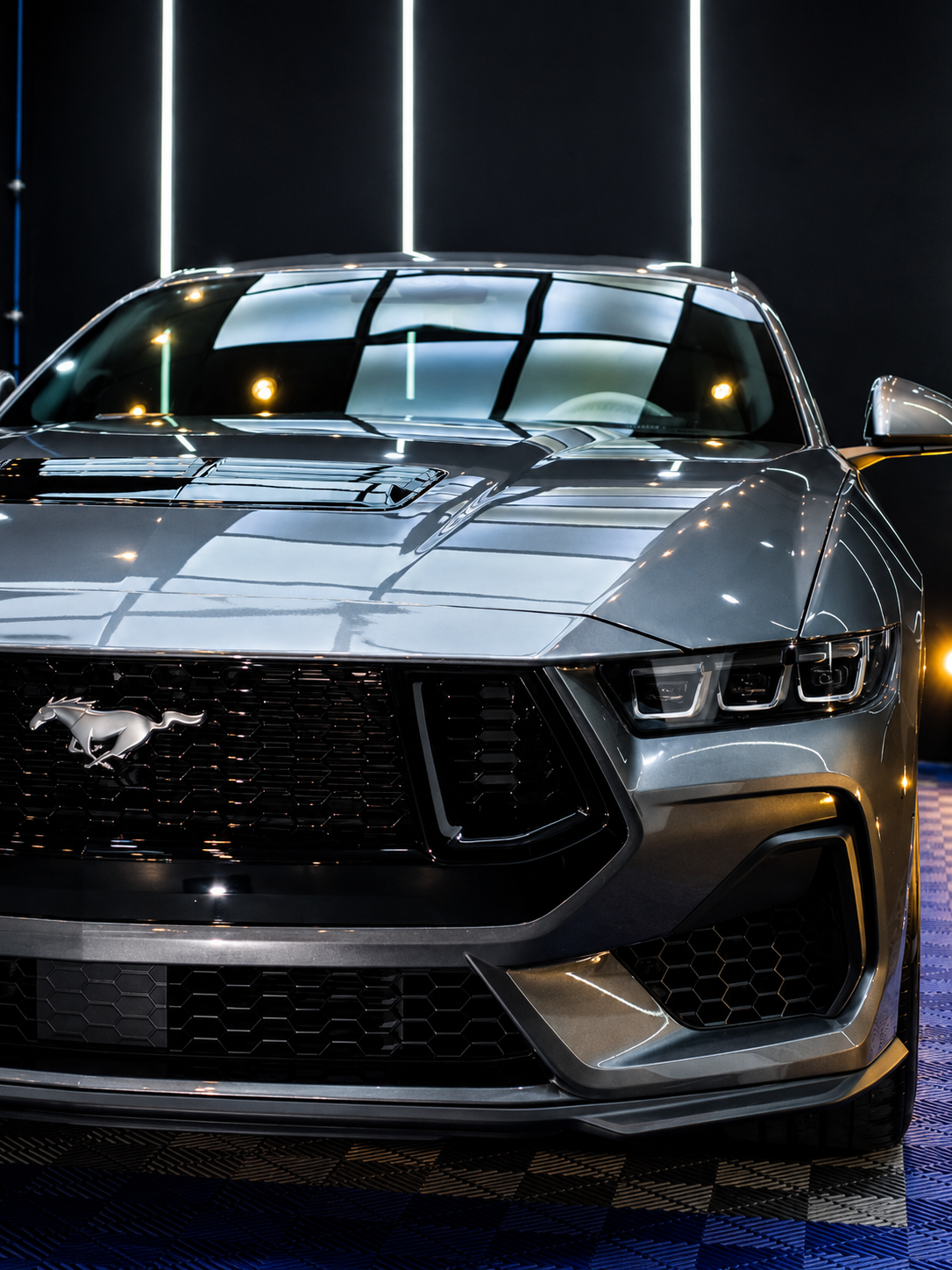 Mustang · Cerámico